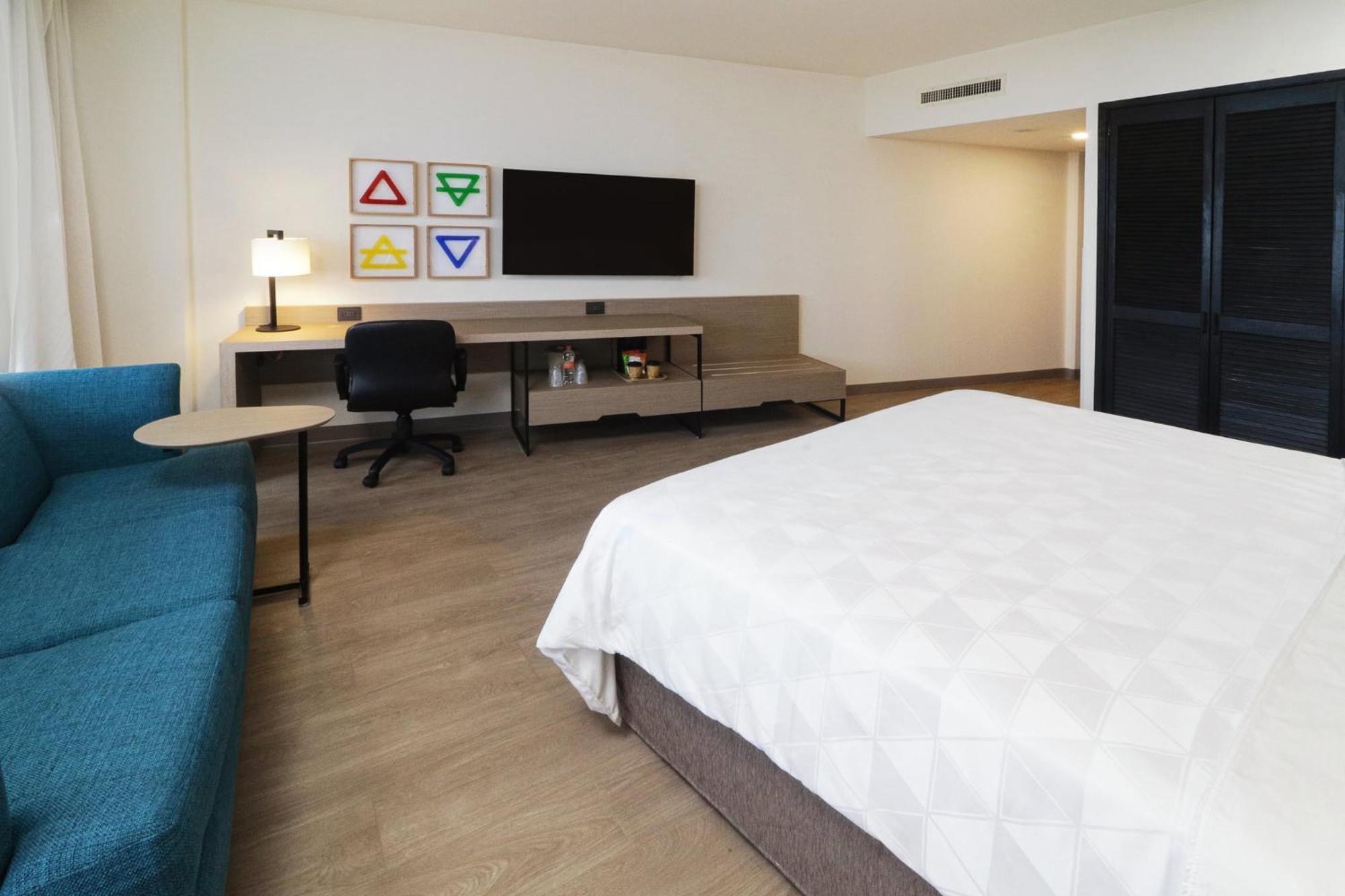 方迪多拉蒙特雷公园假日酒店 外观 照片 A room at the Hilton Garden Inn